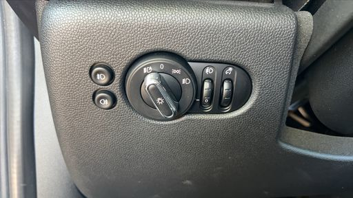 Mini Mini 1.5 Cooper 136 BVA - Edition Greenwhich – 2020 – 22287 km – Essence – Boîte Automatique — photo 4