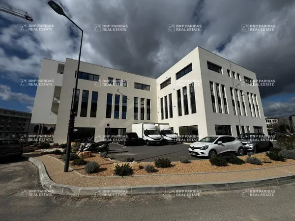 Bureaux 315 m²