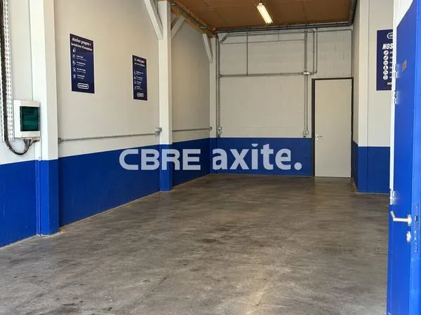 LOCAL D'ACTIVITE 148 m² SEYNOD