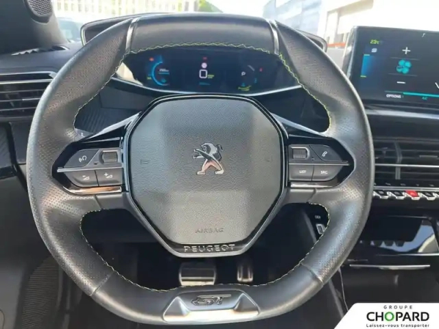 Peugeot 2008 electrique 136 ch — photo 14