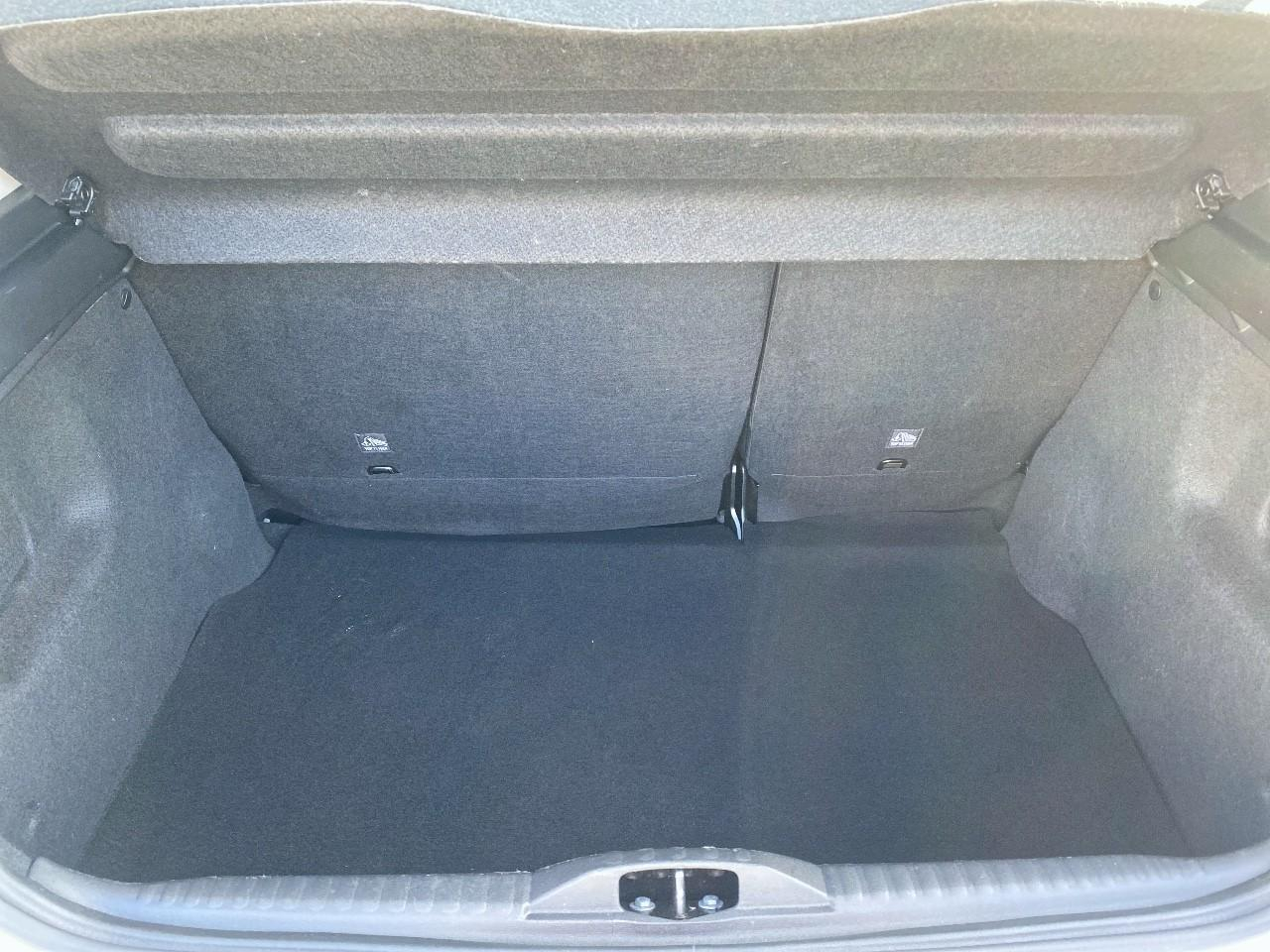 Citroën C3 1.2 puretech 83ch s&s shine — photo 6