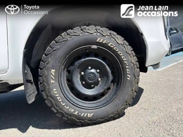 Toyota Hilux dble cab 4wd 2.4l 150 d-4d — photo 9