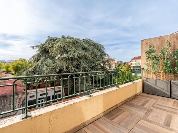 Intimiste toit-terrasse à Villefranche-sur-Saône