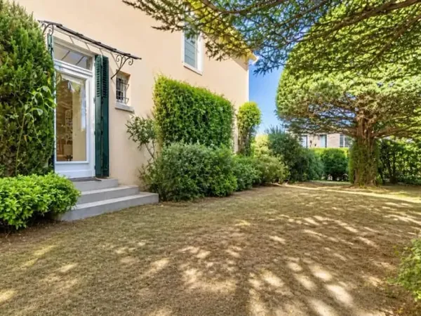 Maison 6 pièces 160 m²