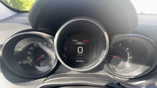 Fiat 500 X 2.0 MultiJet 140 4X4 - Cross Plus – 2016 – 149464 km – Diesel – Boîte Manuelle — photo 15