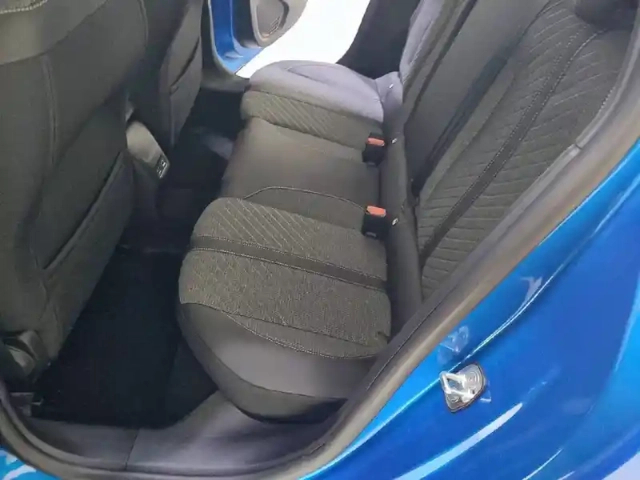 Peugeot 208 hybrid 100 e-dcs6 — photo 52