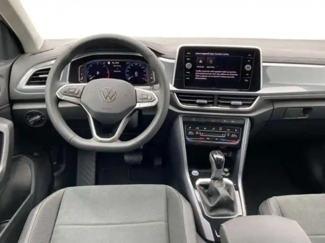 Volkswagen T-Roc fl 2.0 tdi 150 ch dsg7 style — photo 9