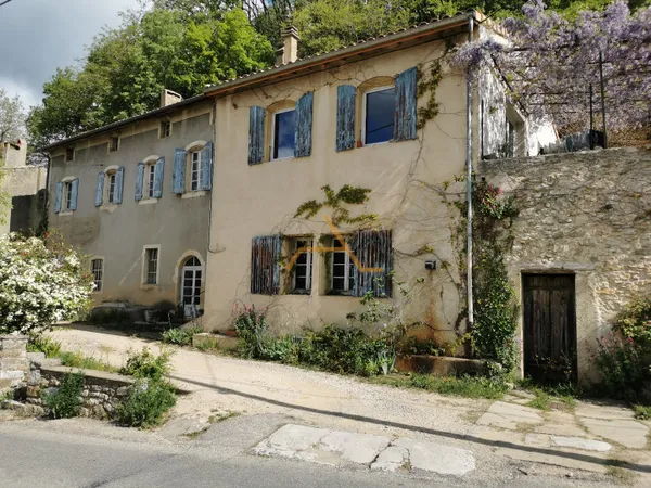 Maison en pierre