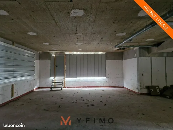 Bureaux 170 m² POISSY