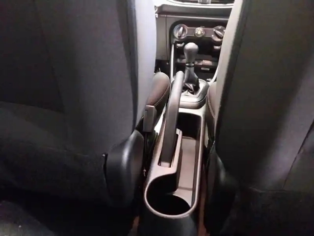 Kia Picanto 1.0 dpi 67ch isg bvm5 — photo 40