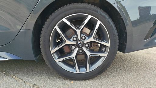 Kia ProCeed 1.4 T-GDi 140 DCT7 - GT Line Premium – 2019 – 112000 km – Essence – Boîte Automatique — photo 36