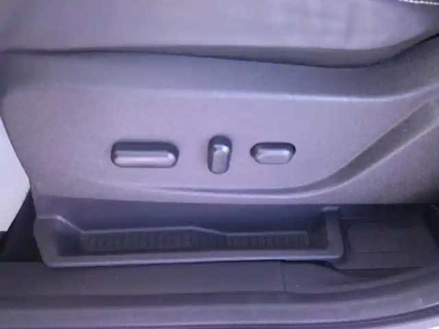 Ford Kuga 1.5 flexifuel-e85 150ch stop&amp;start vignale 4x2 euro6.2 — photo 13