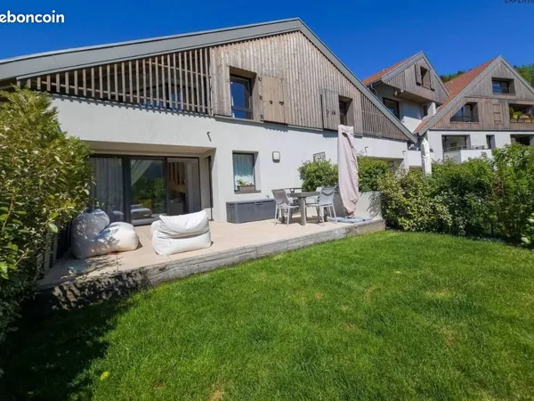 Appartement - 3 pièces - 100m2 - duplex + rez-de-jardin