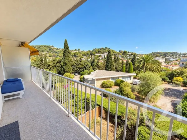 Appartement 4 pièces 82 m²