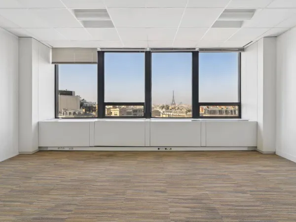 Bureaux 1905 m²