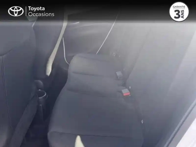 Toyota Aygo X 1.0 vvt-i 72ch dynamic — photo 12