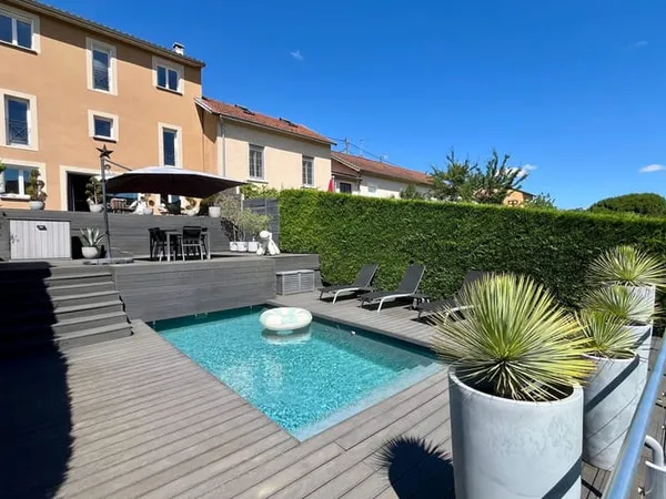 Maison 6 pièces 121 m²