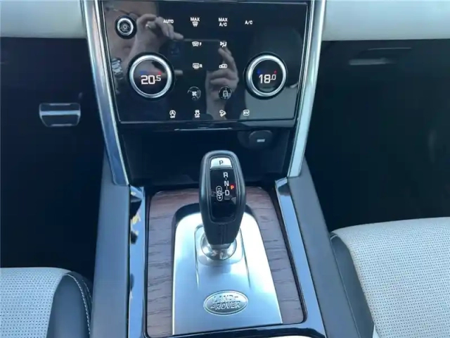Land Rover Discovery Sport mark vi p300e phev awd bva — photo 33