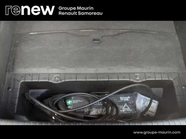Renault Megane e-tech electric ev60 220ch techno super charge -b — photo 9