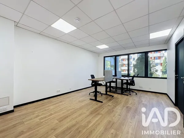 Vente Boutique/Local commercial 146 m²