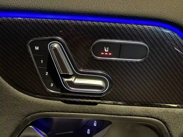 Mercedes Gla 250 e hybrid eq 8g-dct — photo 31