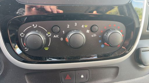 Renault Trafic Van 1.6 dCi 145 - L2h1 Grand Confort – 2017 – 66553 km – Diesel – Boîte Manuelle — photo 23