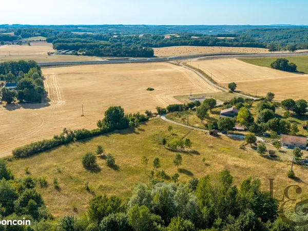Terrain 7392 m² MONBALEN
