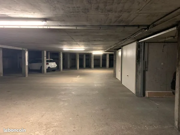 Garage double