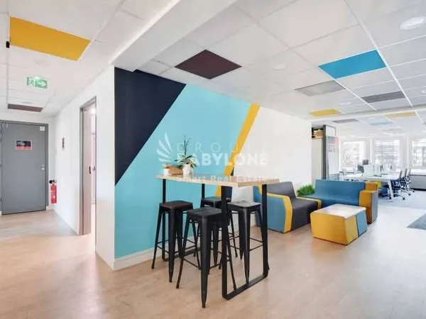 Bureaux 255 m²