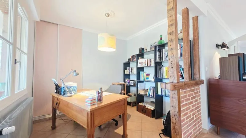 Photo 6