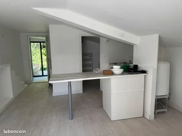 Studio 33 m2