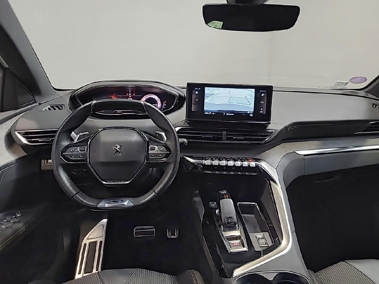 Peugeot 3008 puretech 130ch s&s eat8 gt — photo 12