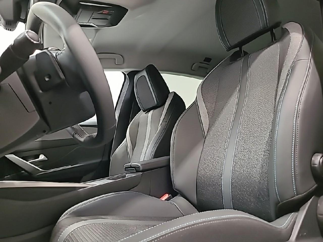 Peugeot 308 phev 180 e-eat8 allure — photo 10