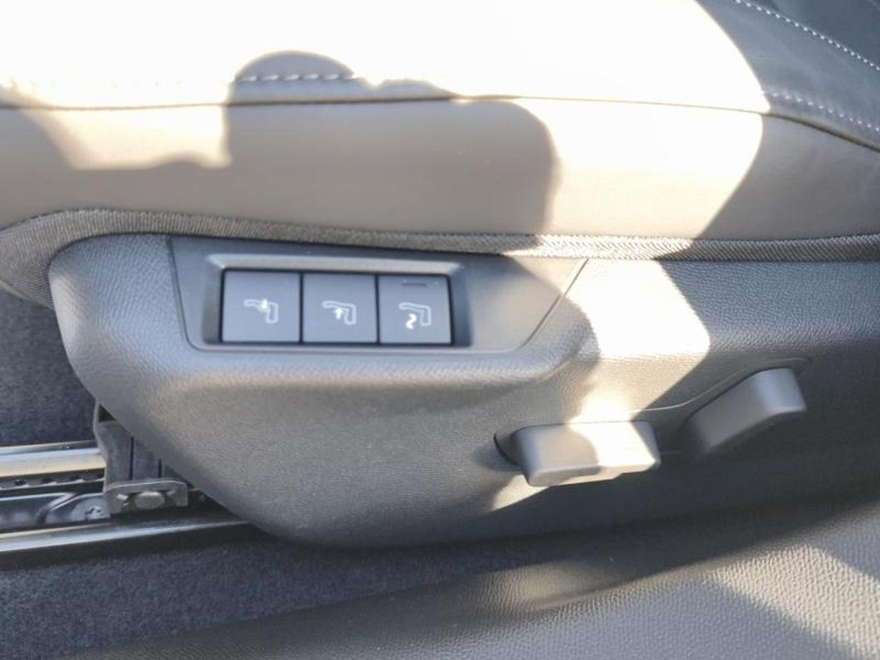 Ds Ds 3 e-tense 156ch opera / vision 360 / charge 11kw / c — photo 15