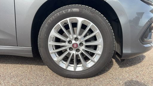 Fiat Tipo Cross 1.6 MultiJet 130 - Pack – 2021 – 81398 km – Diesel – Boîte Manuelle — photo 35