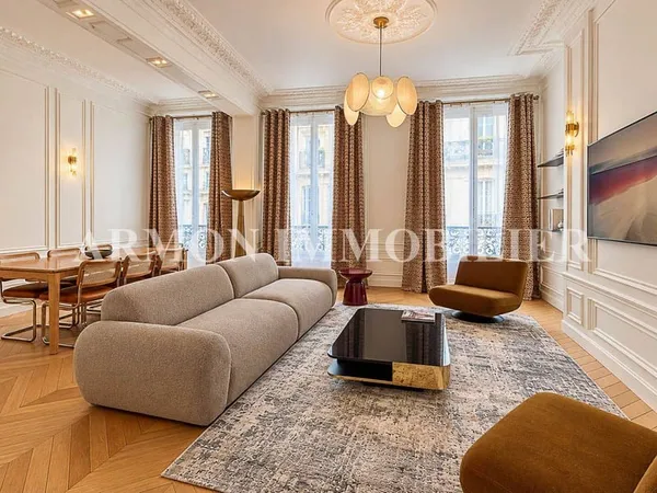 Appartement 3 pièces 124 m²