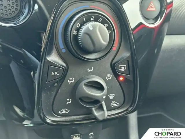 Peugeot 108 vti 72ch s&amp;s bvm5 — photo 10
