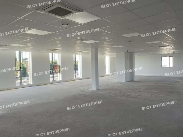 A louer bureaux 400m² R+2 à Rennes