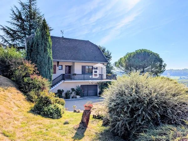 Maison de 145 m2 Terrain 2 100 m2 Vue dégagée Ruy-Mo