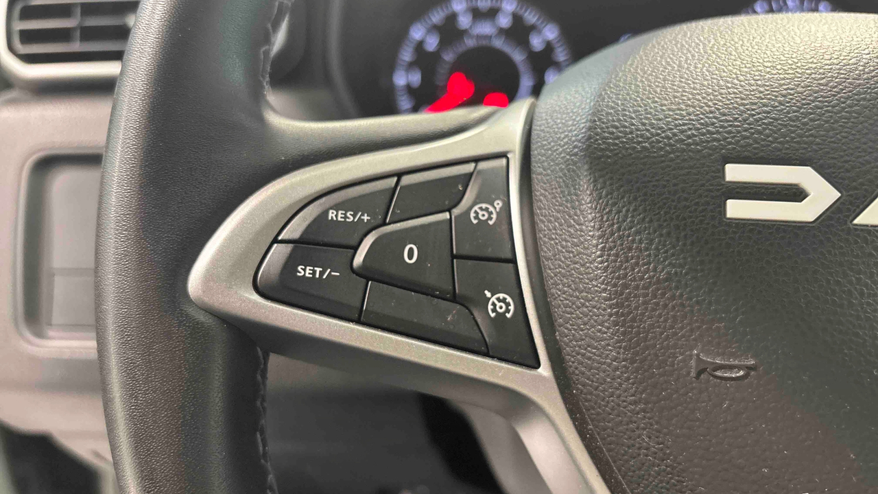 Dacia Duster TCe 130 4x2 — photo 19
