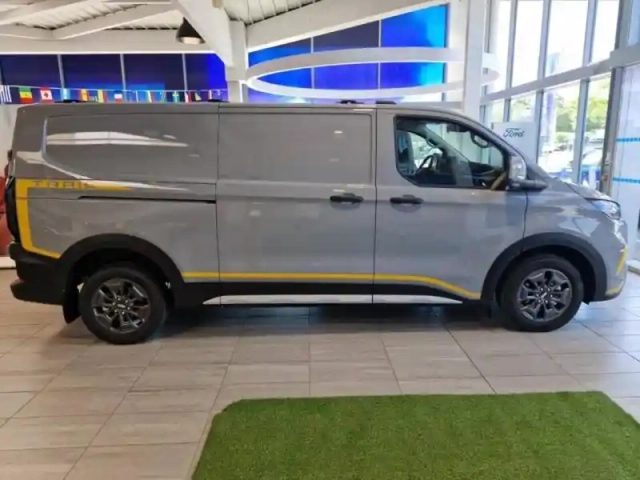 Ford Custom transit  fg 320 l2h1 2.0 ecoblue 150ch trail — photo 4