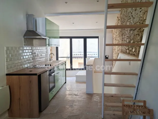 A vendre Maison de village - Mézel (04270) - 50 m² - 3 niveaux