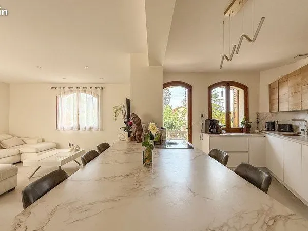 Maison T5 quartier poelade