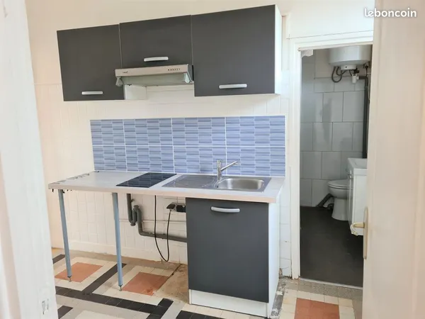 Particulier loue appartement au rez de chaussée secteur square des Fontinettes