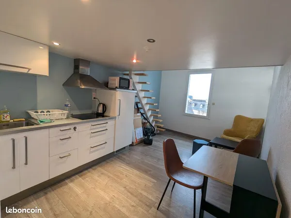 Studio meublé centre bourg Carantec