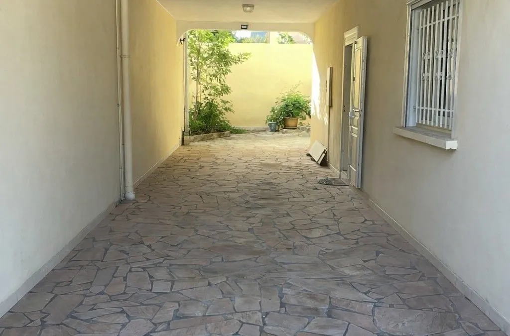 Photo 29