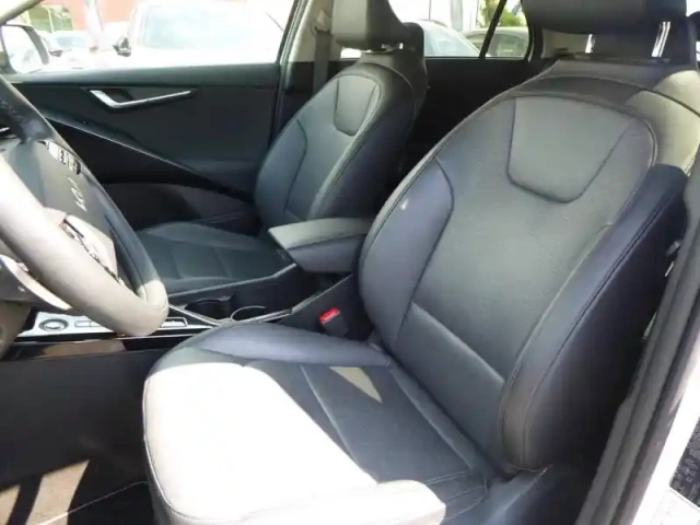 Kia Niro ev 204ch premium — photo 13
