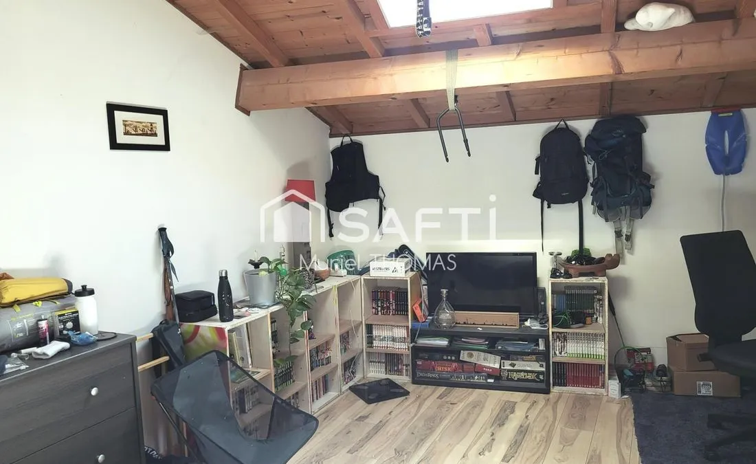 Photo 6