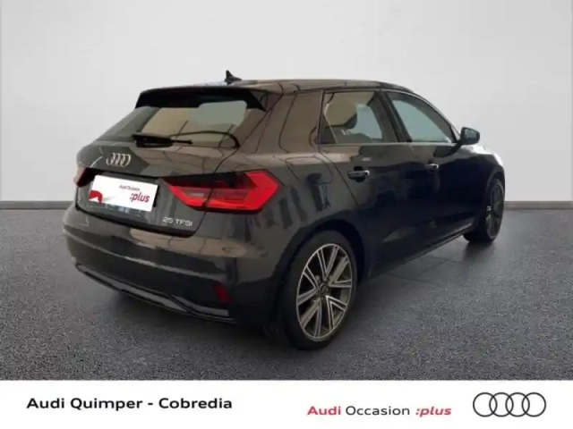 Audi A1 sportback 25 tfsi 95ch design s tronic 7 — photo 4