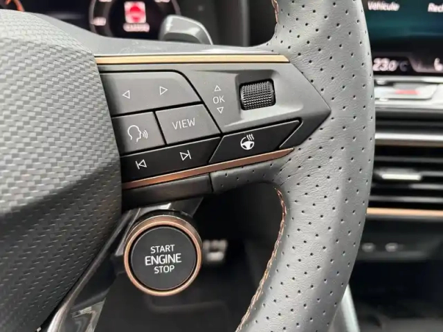 Cupra Leon ehybrid 204 ch dsg6 — photo 17